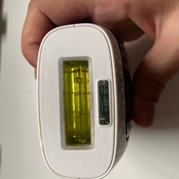 Silk’n Flash&Go Express Hair Removal Device - Picture 8 of 8